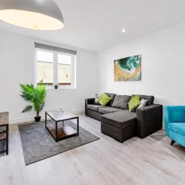 Luxurious 1 Bed Serviced Apt 03 with WiFi MyRent2Rent