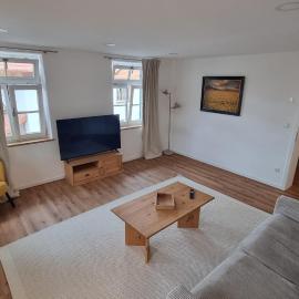Liboria Alpenauszeit - Ferienwohnung mit Balkon und Alpenblick in Aidling am Riegsee, hotel u gradu Riegsee