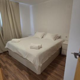 Habitación doble con baño en suite
