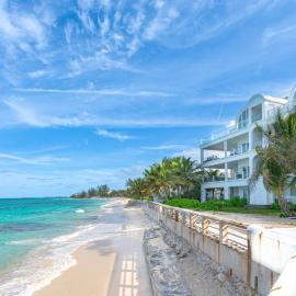 LoveBeach W3 - Luxury Oceanfront Condo Pool