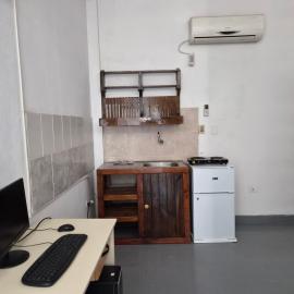 Modern and equipped studio, hotel u gradu Fernando de la Mora