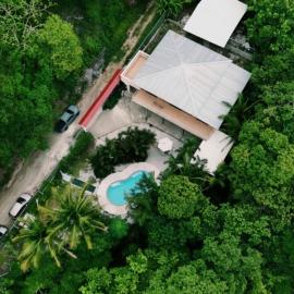 Casa Las Brisas โรงแรมในนิโกยา