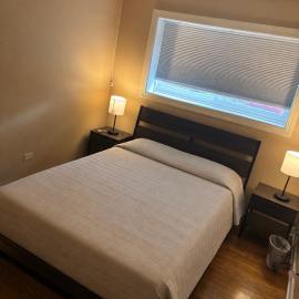 Cozy 2BR Villa Park Condo Near Train & Chicago