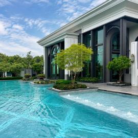 Luxury 5BR Mansion in Bangkok near BKK Airport