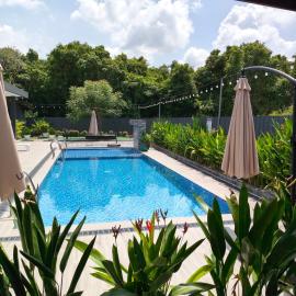 Rimba Inn: Kijal şehrinde bir otel