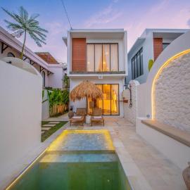 Villa Lia - Stylish 2BR Private Pool Near Seseh, Canggu