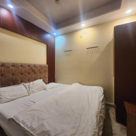 Oly Hotel Royal Orbit Near Jama Masjid