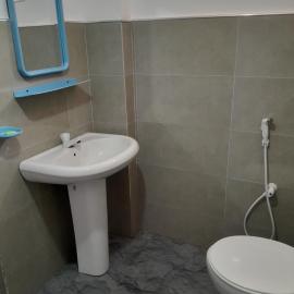 Apsara hotel and guest، فندق في بوتالام