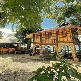 74YOU Beach Resort and Restaurant, hotel en Puerto Princesa