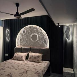 Midnight Moon Stay