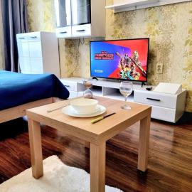 Панорамный Вид на озеро метро Позняки Осокорки Харьковская Ревуцького, hotel di Kiev