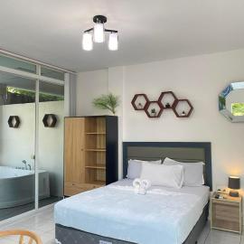 New Bonsai Jacuzzi Suite Panglao