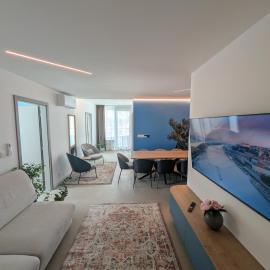 Slavic Industrial Apartments by CHORS，布拉提斯拉瓦的飯店