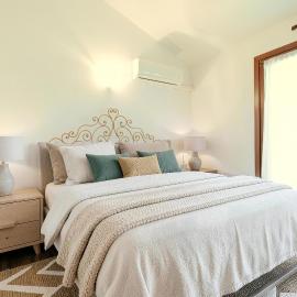 Central Elegance Apartment with Parking, hotel u gradu Ravena