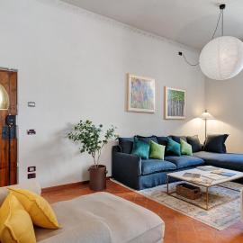 Classy City-center Oasis