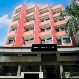 Townhouse Vishwavidyalaya Metro Station Kanpur
