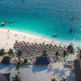 Kendwa Rocks Hotel، فندق في كيندوا
