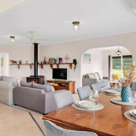 The Great Ocean Villa, hotel i Marengo