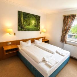 Hotel Alsterquelle 24h Check-in, Free Parking and WiFi