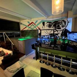 Penthouse con alberca pequeña en Milenio III