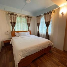 Spring Grove B&B, hotel a Jowai