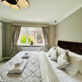 Boutique Home & Private Garden City Escape