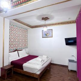 HOTEL Ansi with Rooftop TERRACE
