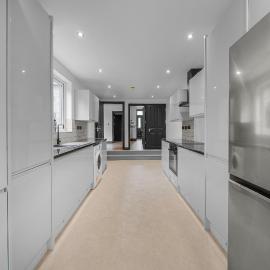 Farquarson Road, hotel di Croydon