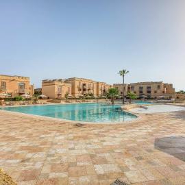 Fort Chambray 2BDR Apartment with Communal Pool