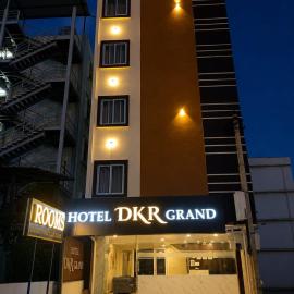 HOTEL DKR GRAND, khách sạn ở Tirupati