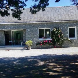 Maison à 250m de la grande plage de Pont-Mahé