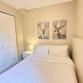 2-bedroom basement in Bedford, hotell i Halifax