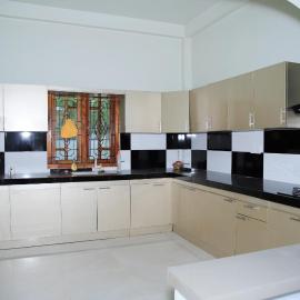Lilly guest house, hotel v mestu Mannar