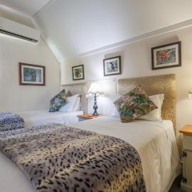 York House Guest House、ヒルクレストのホテル