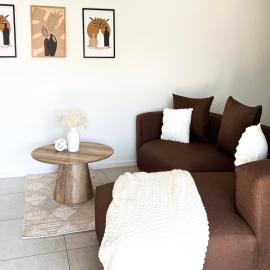 La Vida Stylish One-Bedroom Apartment