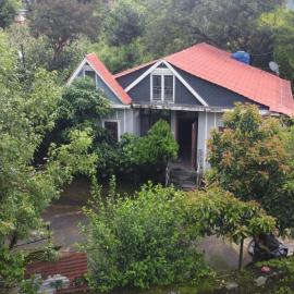 kadambas farmhouse, viešbutis mieste Phalāmsāngu