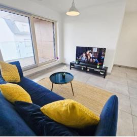 Easy-Stay 1 bedroom apartment with terrace and parking