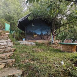 The camps of mukteshwar, hotel en Mukteshwar