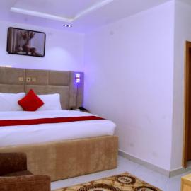 Uptown Hotel Mastou