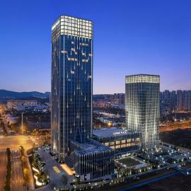 Crowne Plaza Jingmen by IHG、Jingmenのホテル