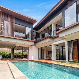 AKY Canggu - Daily Service, Luxury Pool Villas !