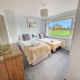 Falkirk House, Work Stays Welcome, Free Parking