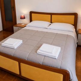 La Porta della Valpolicella 3 Bedrooms Up to 5 Guests Verona