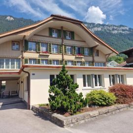 B Post Apartment , freshly renovated, top location near Interlaken
