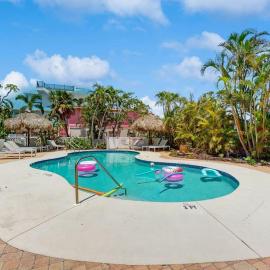 Sunrise Garden Resort