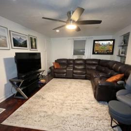 Cozy 3BR House with Garage