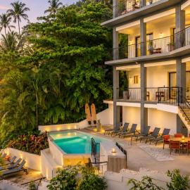 Exclusive Retreats Newest Beachfront Estate w Staff, Breakfast & Chef Available