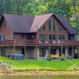 Duck Pond Lodge, viešbutis mieste Makhenris