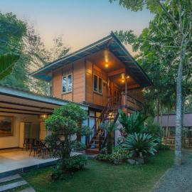 Ratu Roso Resort, hotel en Malang