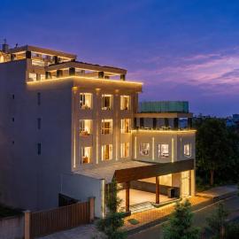 Perfectstayz Premium Mahadev Regency, hotel u gradu 'Katra'
